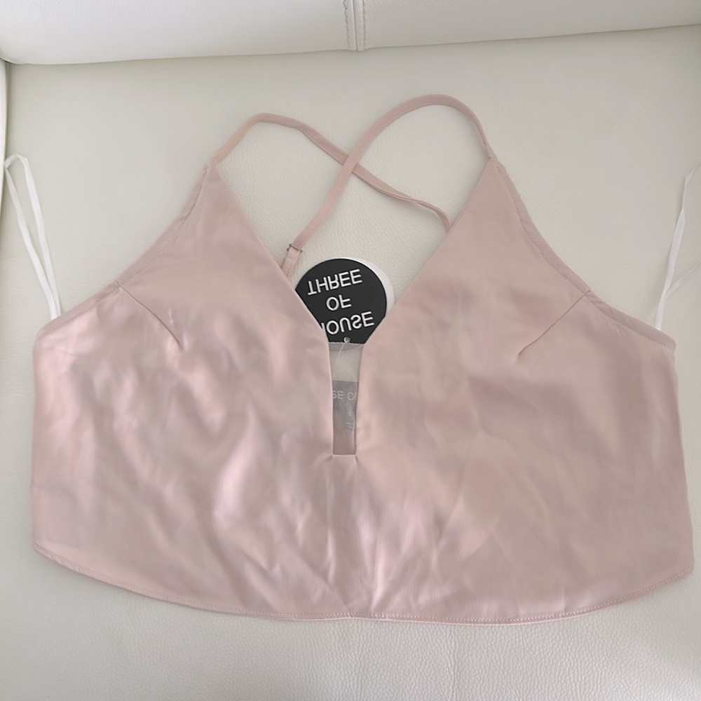 NWT House of Three Cropped Camisole in nude Size 10